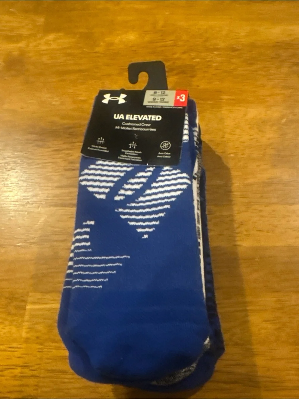 Under Armour Elevated 3 Pair Crew Socks Large Blue Whit Black Mens New With Tags